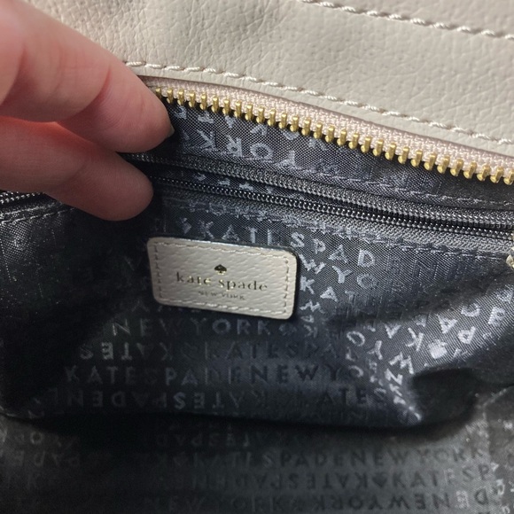 BEAUTIFUL KATE SPADE LEATHER CROSSBODY SHOULDERBAG - Picture 4 of 9